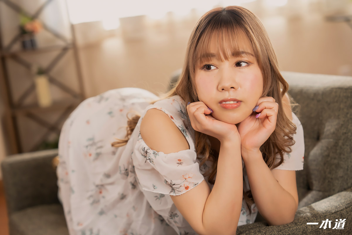 モデルコレクション 望月しおん