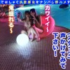 【超絶美貌×異次元ボディ】群を抜いた超美形爆エロギャルが今宵も男のタマを転がしまくる！！水着で際立つ圧倒的スタイル！！美尻とクビレを魅せつけるように突き出して女豹の如くチ○ポをしゃぶる！その姿はまさに絶景！！感じまくってうねり狂う信じられないほど美しい女体！！無制限イクイク連呼で悦びイキ連発！！【プールナンパ2020】 - サンプル画像 - 1