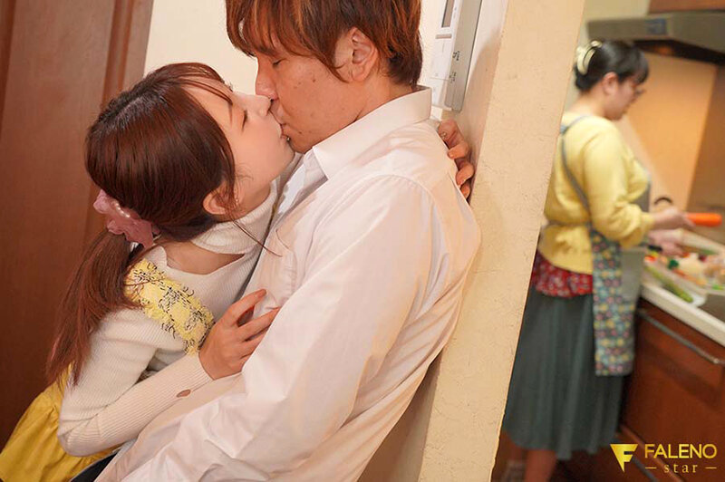 甘々な従姉～あまあまなおねえちゃん～ 昔から僕をおこちゃま扱いする’お姉ちゃん’とのとろけるほど甘い淫語性交 天使もえ - サンプル画像 - 4