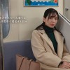 最終マンズリ電車 誰もいない2人きりの車内で美人剛毛OLが股間を広げ見せつけオナニーくちゅくちゅくちゅ… 鈴木真夕 - サンプル画像 - 2