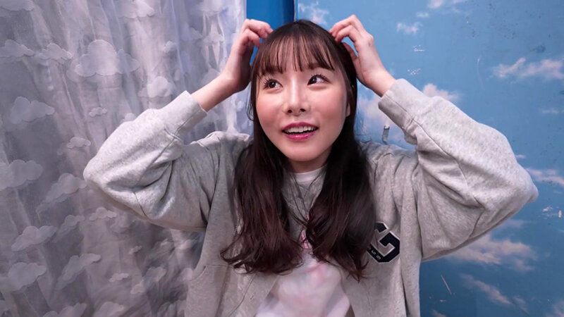 マジックミラー号ハードボイルド 街行く女子大生がハイレグの食い込みでチ〇コガード！ハイレグチンマン攻防チャレンジ！ 何度もモリマン クリ擦れでぬれぬれ羞恥！緩んだマ〇コにデカチン即挿入の罰ゲーム！！～チカちゃん編～ - サンプル画像 - 1