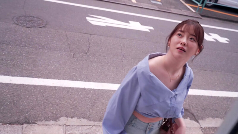 マジックミラー号ハードボイルド 街行く女子大生がハイレグの食い込みでチ〇コガード！ハイレグチンマン攻防チャレンジ！ 何度もモリマン クリ擦れでぬれぬれ羞恥！緩んだマ〇コにデカチン即挿入の罰ゲーム！！～ミレイ（メイリン）ちゃん編～ - サンプル画像 - 1