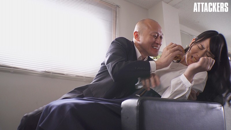 元使用人の河合さんに犯●れて性に目覚めた上級国民の私は、義理の弟にもおねだりしてしまいました… 志田雪奈 - サンプル画像 - 1