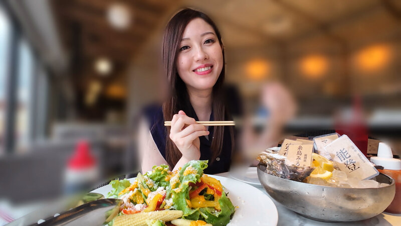 性欲絶倫の男とホテルに一日缶詰デート2 ～ひと目を忍んでイカされまくる最高のSEX漬けリアルデート～ 葉山さゆり - サンプル画像 - 3