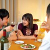 ほぼ確実に浮気してるけどなかなか尻尾を出さない妻との気が気じゃない新婚生活 藤森里穂 - サンプル画像 - 3