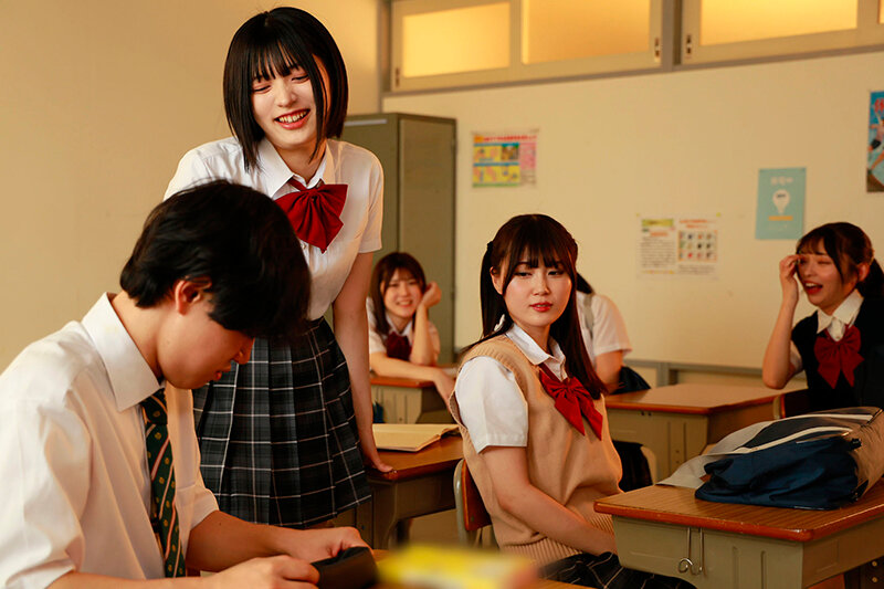 貼れば誰でもいいなり！ハーレム洗脳シールでクラスの一軍女子を完全支配してハメ比べ！ - サンプル画像 - 3