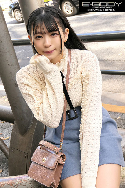 清楚なGcup美少女をナンパ→ ヤリ捨てしようとしたら正体は絶倫ビッチ 見た目とは正反対のエグい痴女テクで 10発強●射精の返り討ちにあったヤリチンの悲劇 花柳杏奈 - サンプル画像 - 1