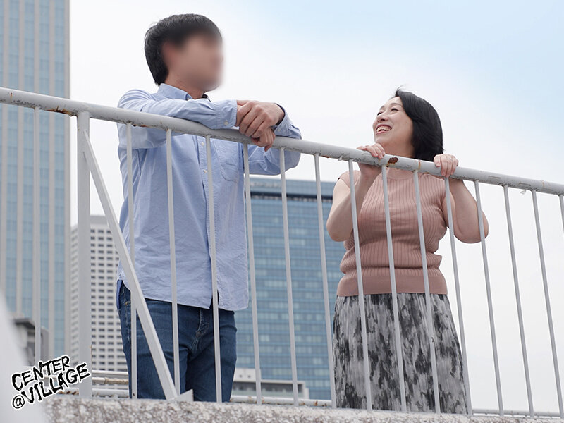 運命の再会 引っ越し先のアパートの隣人は学生時代に付き合っていた担任●師だった 柏木舞子 - サンプル画像 - 2