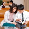 見た目は清楚！中身はド変態！両親に隠れる様にロングスカート内クン二を求める変態義姉！児玉れな - サンプル画像 - 2