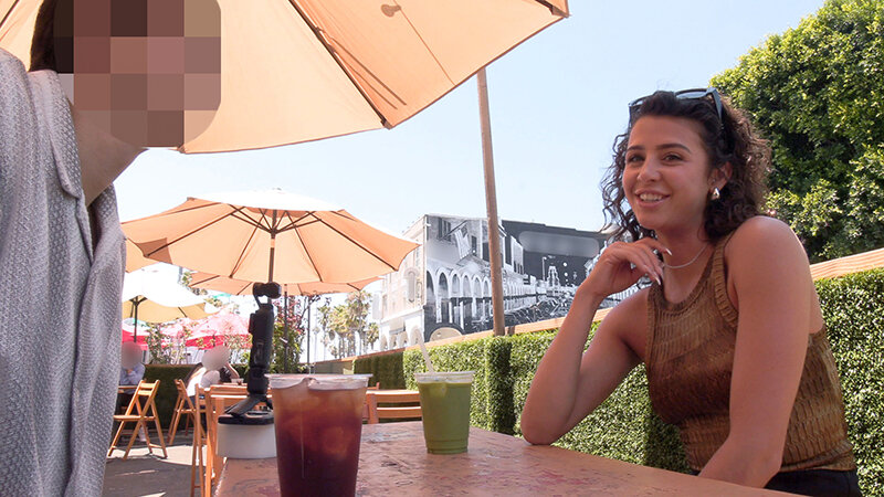 ベニスビーチで出逢った美脚のラテン美女と情熱の生ハメファック！！カイリー（24 - サンプル画像 - 5