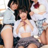 『これ見ても私たちとエッチしたいと思わないの？本当は我慢してるんでしょう？』ボクとエッチしたがる超絶可愛い清楚系ヤリマンビッチの幼馴染たち2 - サンプル画像 - 1