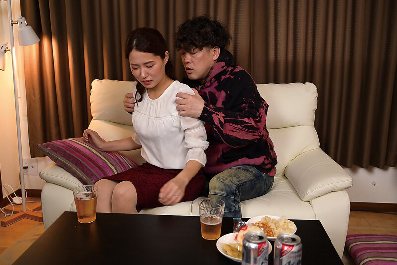 リモートホストにハマってしまったサレ妻 通野未帆 - サンプル画像 - 9