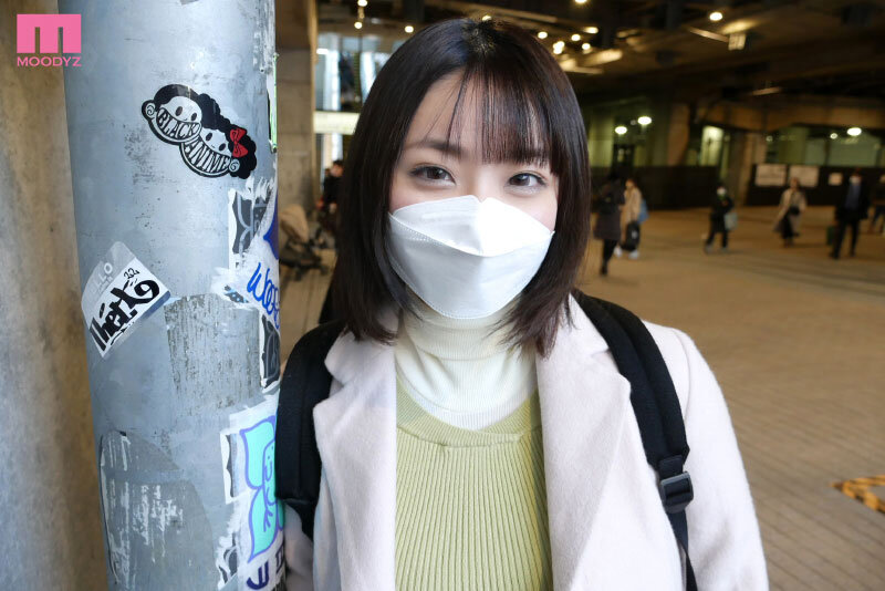 スーッと触れただけでイッちゃう！新人 浪速の超Jカップ 性欲発散したくて夜行バス飛び乗りAVデビュー！ 東雲はる - サンプル画像 - 1