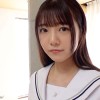 可愛い八重歯と制服のきみ。 無垢 164cmパイパンスレンダー美少女 AV DEBUT 松山みなみ - サンプル画像 - 3