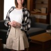アニメキャラしか愛せないオタク女子が生チ●ポに悶えまくる 媚薬漬け性愛変換 青井莉奈 - サンプル画像 - 1
