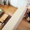 そばに彼女がいるのに背後からの耳元ささやき乳首責めで僕を狂わせる彼女の小悪魔お姉さん miru - サンプル画像 - 1