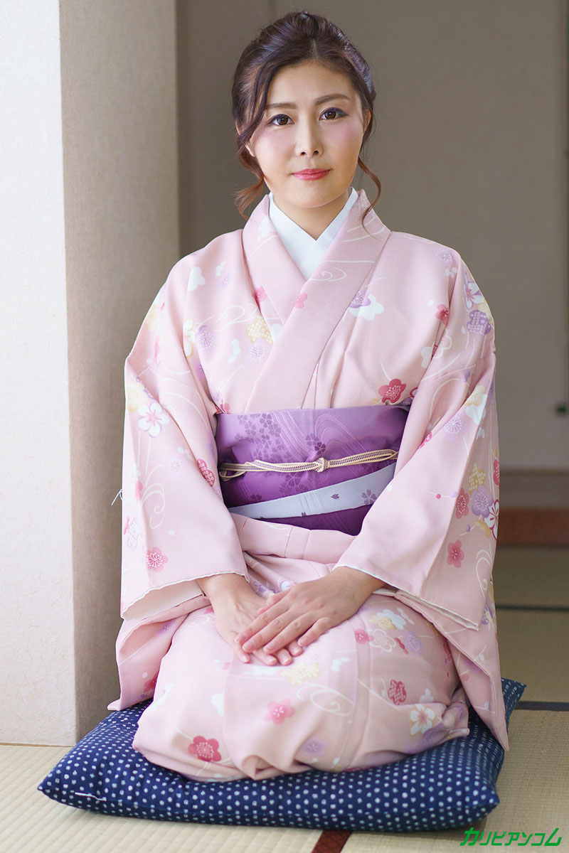 旅館の生き残りに賭ける美人女将 〜お客様には絶対後悔させません！〜 - サンプル画像 - 4